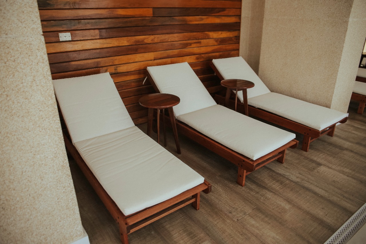 B15bd254 B003 4bb1 8097 38d0f3ad0ed7